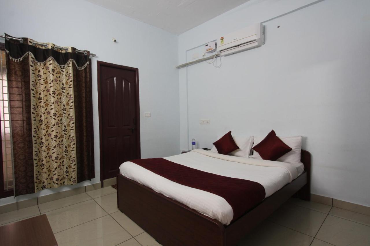 Lakshana Service Apartment - Big Temple Thanjavur Esterno foto